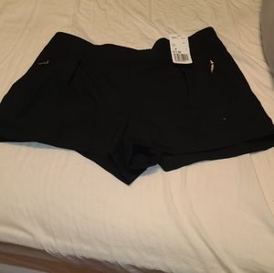 Size M Forever21 Black Shorts w Gold Detailing